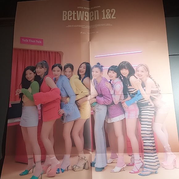 TWICE Between 1&2 Kpop Album - Picture 8 of 8
